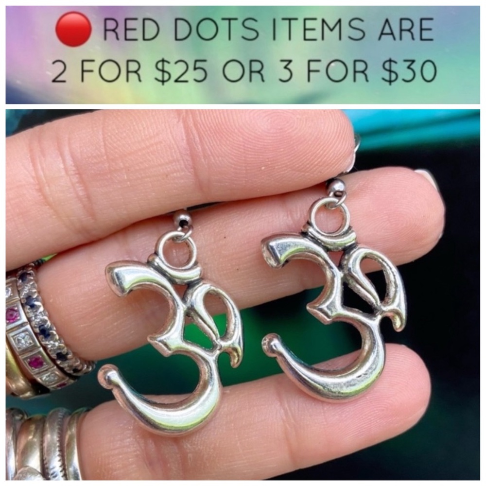 🔴 SALE ! red dot items are 2 for $25 . Bundle more than 3 and its $10 each 🙂